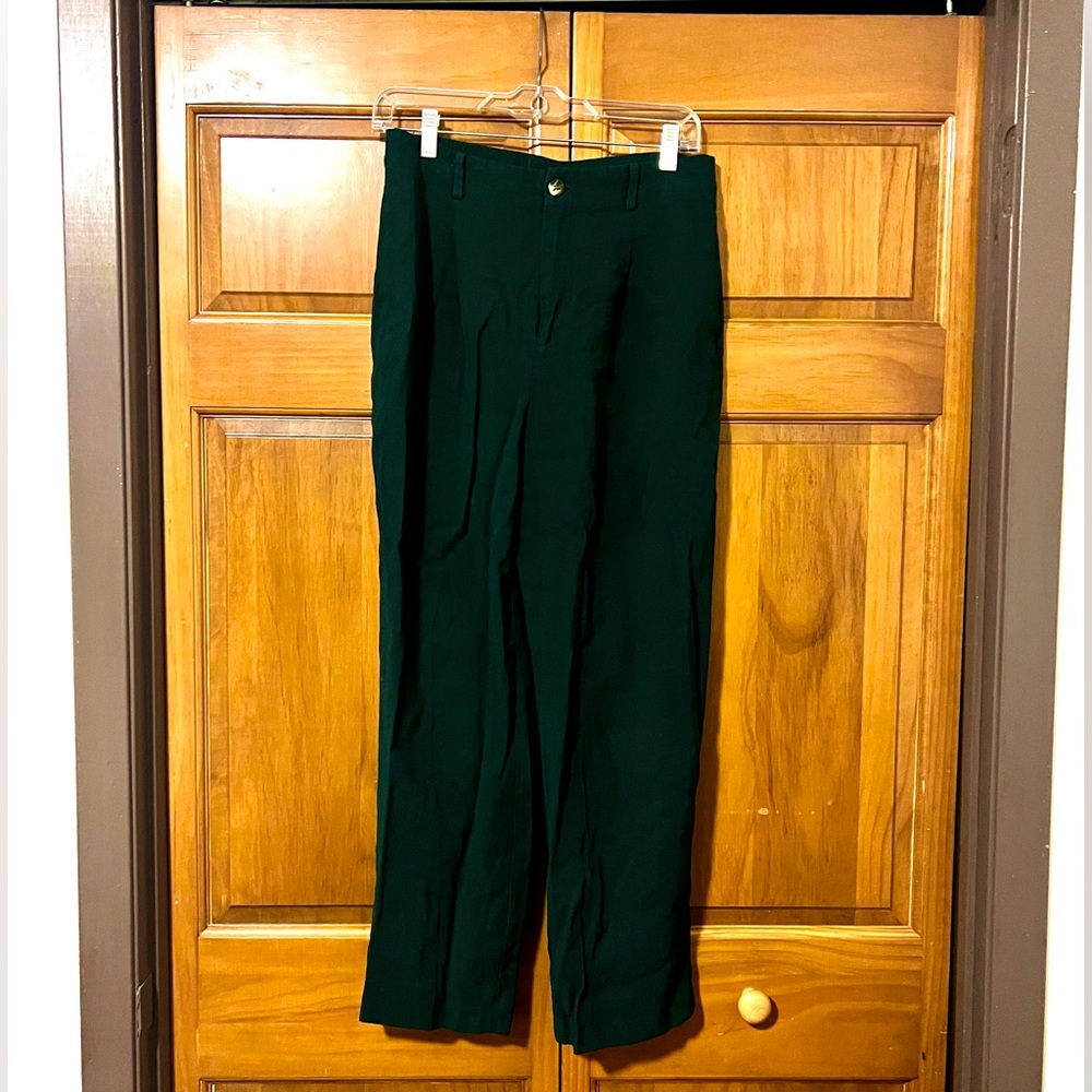 Uniqlo Dark Green Pants Trousers With Tortoiseshell Button, Women’s Size M